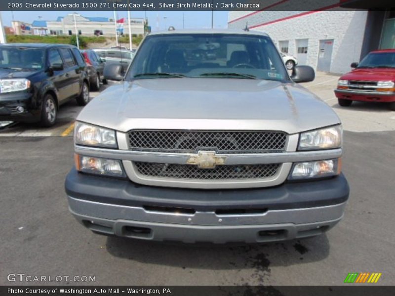 Silver Birch Metallic / Dark Charcoal 2005 Chevrolet Silverado 1500 Z71 Crew Cab 4x4