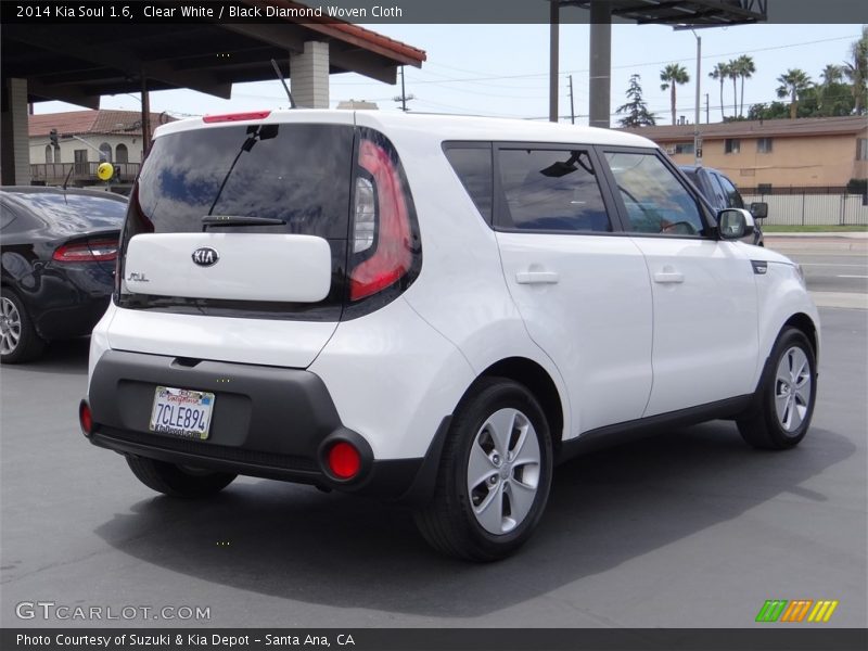 Clear White / Black Diamond Woven Cloth 2014 Kia Soul 1.6