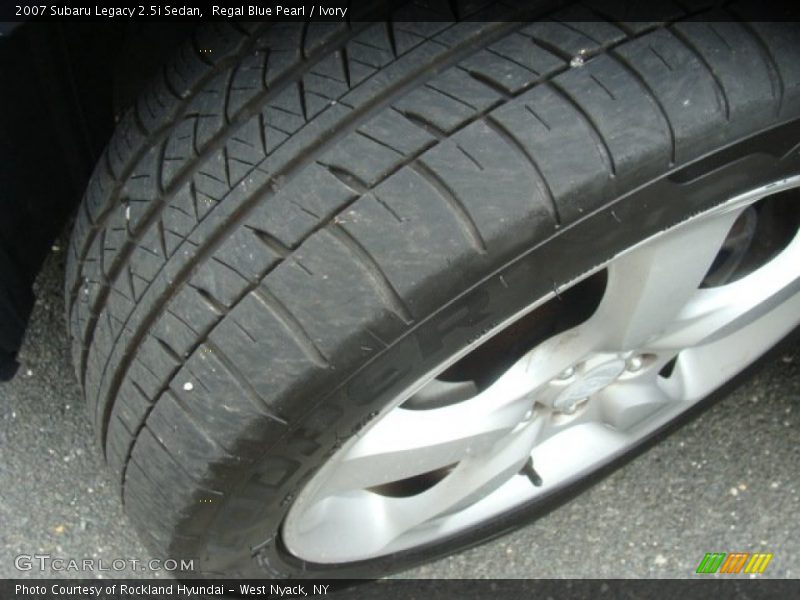 Regal Blue Pearl / Ivory 2007 Subaru Legacy 2.5i Sedan