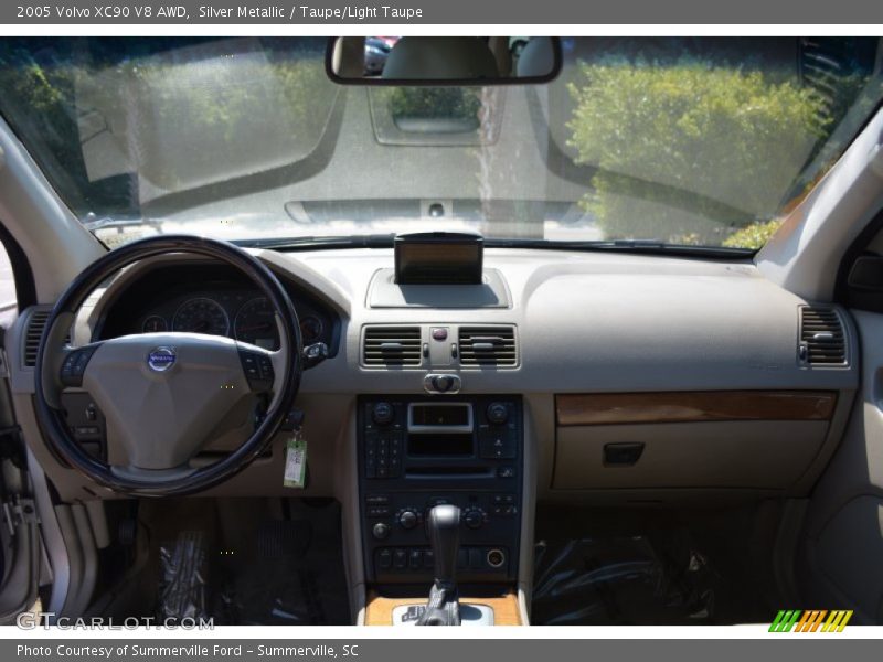 Silver Metallic / Taupe/Light Taupe 2005 Volvo XC90 V8 AWD