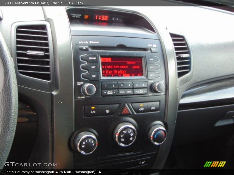Pacific Blue / Black 2011 Kia Sorento LX AWD