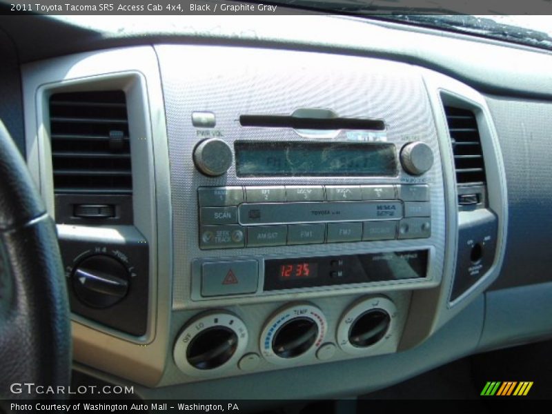 Black / Graphite Gray 2011 Toyota Tacoma SR5 Access Cab 4x4