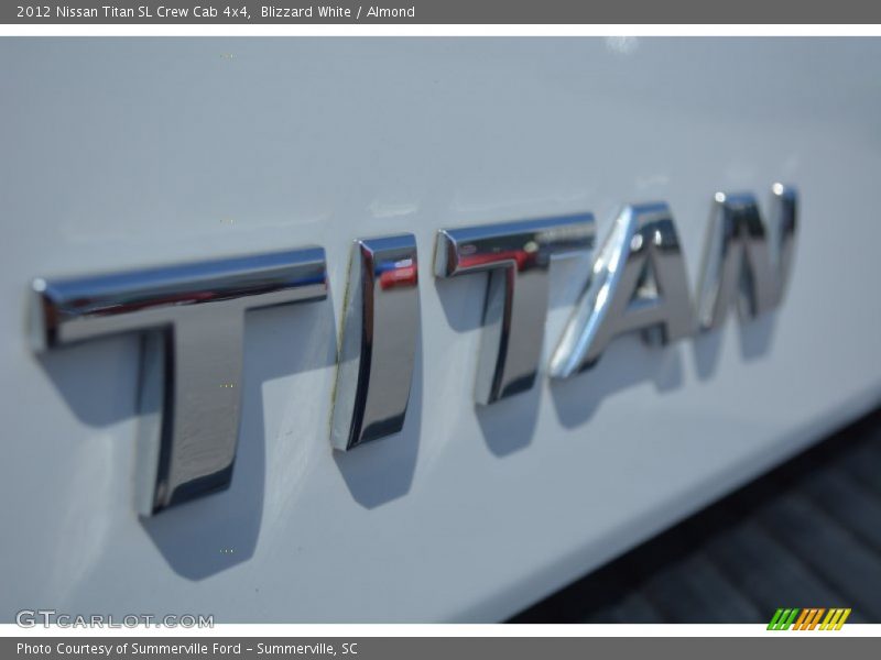 Blizzard White / Almond 2012 Nissan Titan SL Crew Cab 4x4