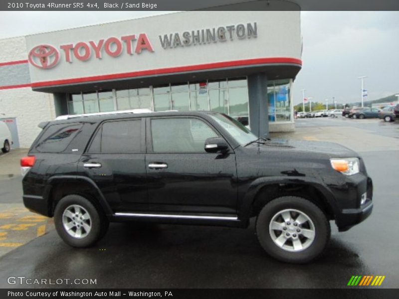 Black / Sand Beige 2010 Toyota 4Runner SR5 4x4