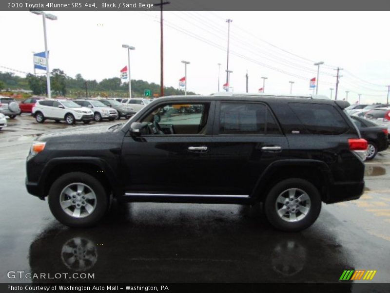 Black / Sand Beige 2010 Toyota 4Runner SR5 4x4