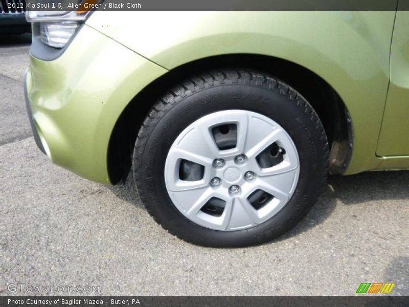 Alien Green / Black Cloth 2012 Kia Soul 1.6