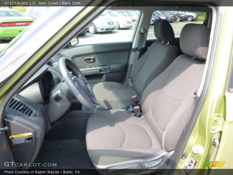 Alien Green / Black Cloth 2012 Kia Soul 1.6