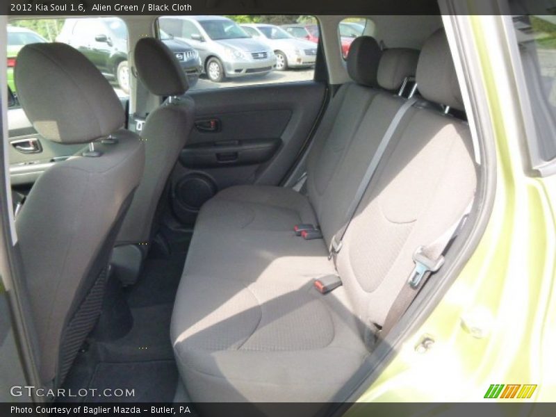 Alien Green / Black Cloth 2012 Kia Soul 1.6