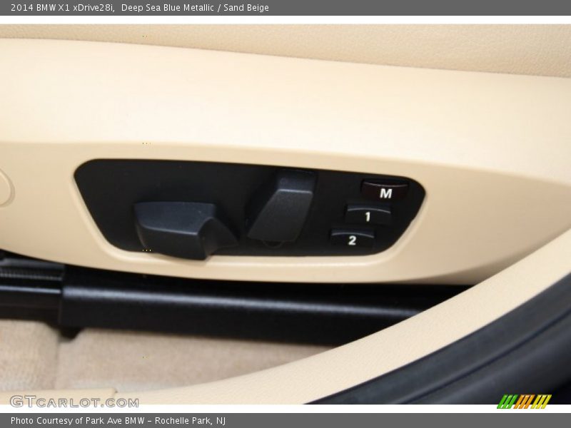 Deep Sea Blue Metallic / Sand Beige 2014 BMW X1 xDrive28i