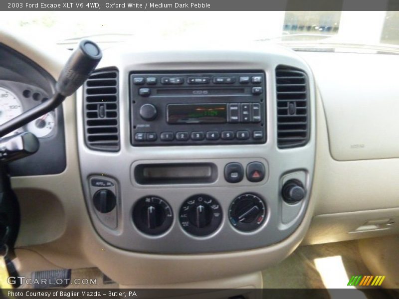 Oxford White / Medium Dark Pebble 2003 Ford Escape XLT V6 4WD