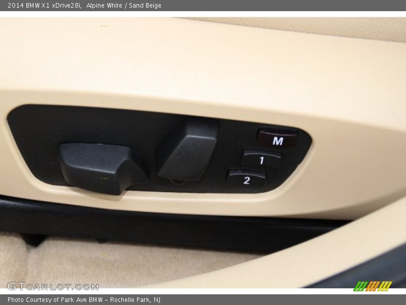 Alpine White / Sand Beige 2014 BMW X1 xDrive28i