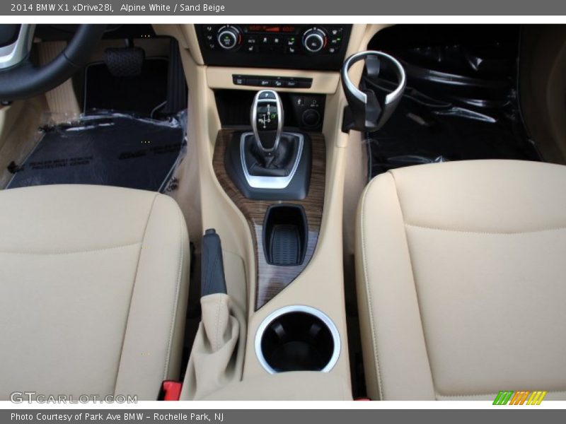 Alpine White / Sand Beige 2014 BMW X1 xDrive28i