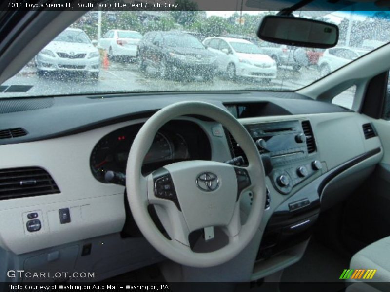 South Pacific Blue Pearl / Light Gray 2011 Toyota Sienna LE