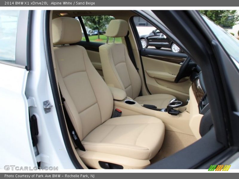 Alpine White / Sand Beige 2014 BMW X1 xDrive28i