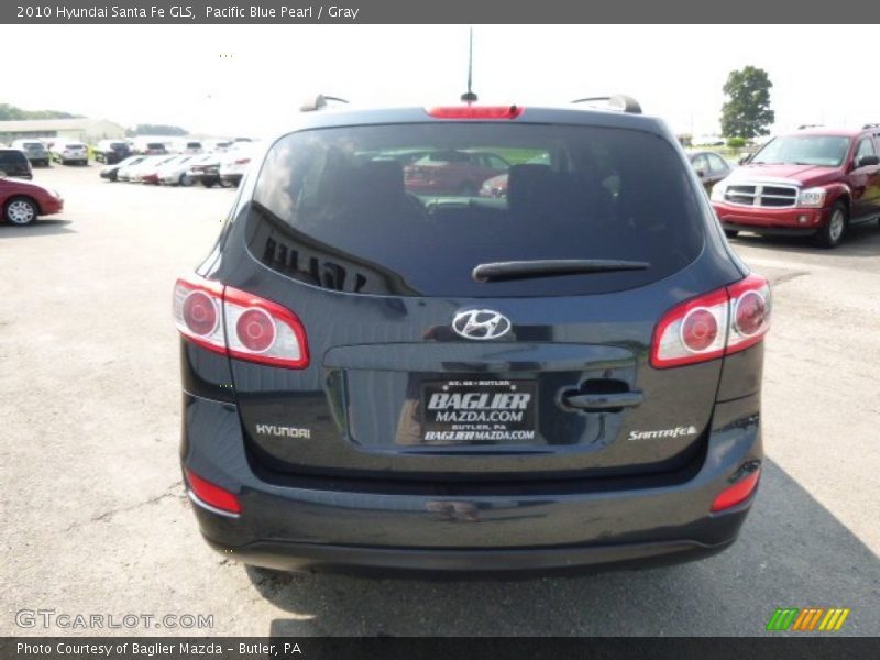 Pacific Blue Pearl / Gray 2010 Hyundai Santa Fe GLS