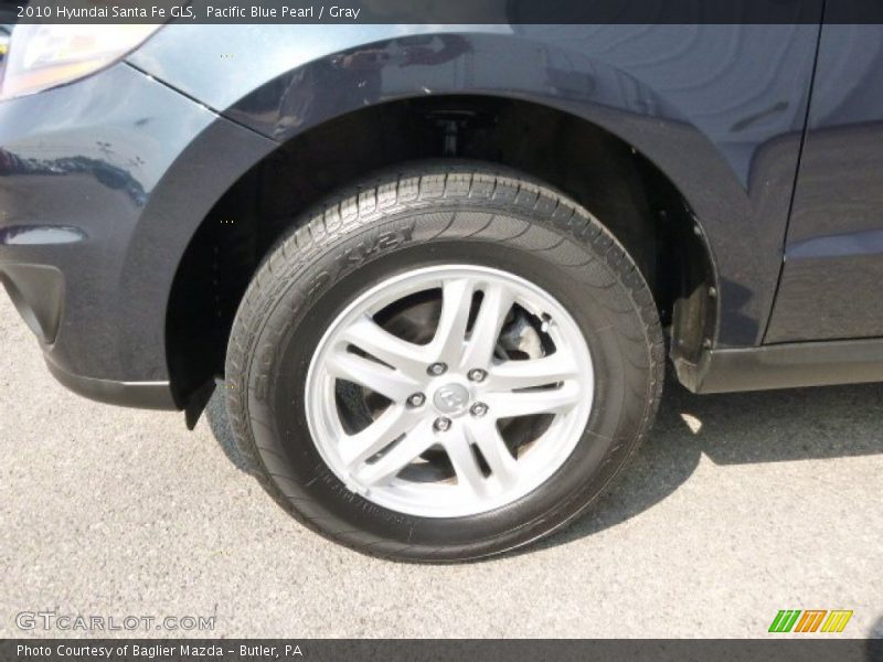Pacific Blue Pearl / Gray 2010 Hyundai Santa Fe GLS