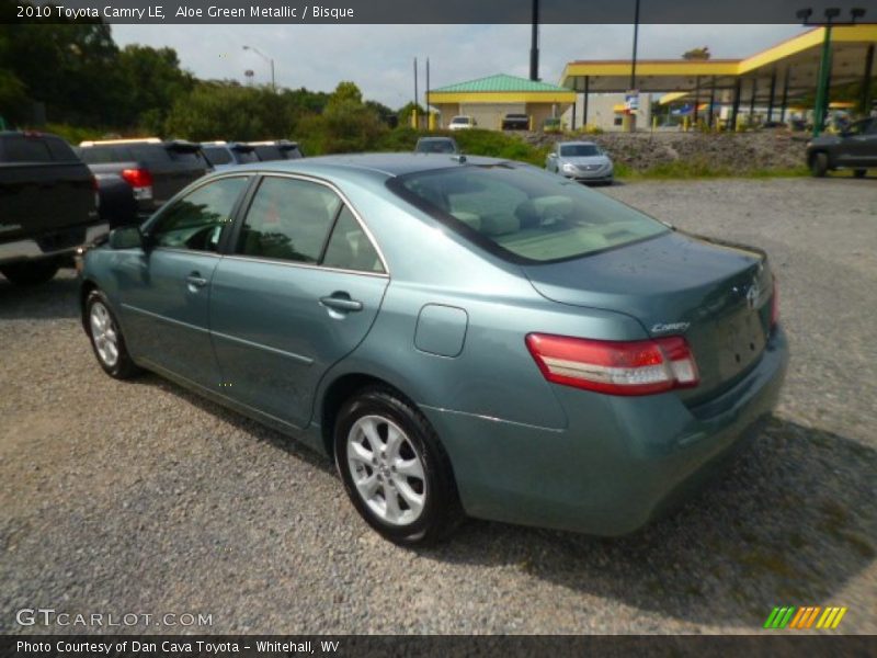 Aloe Green Metallic / Bisque 2010 Toyota Camry LE