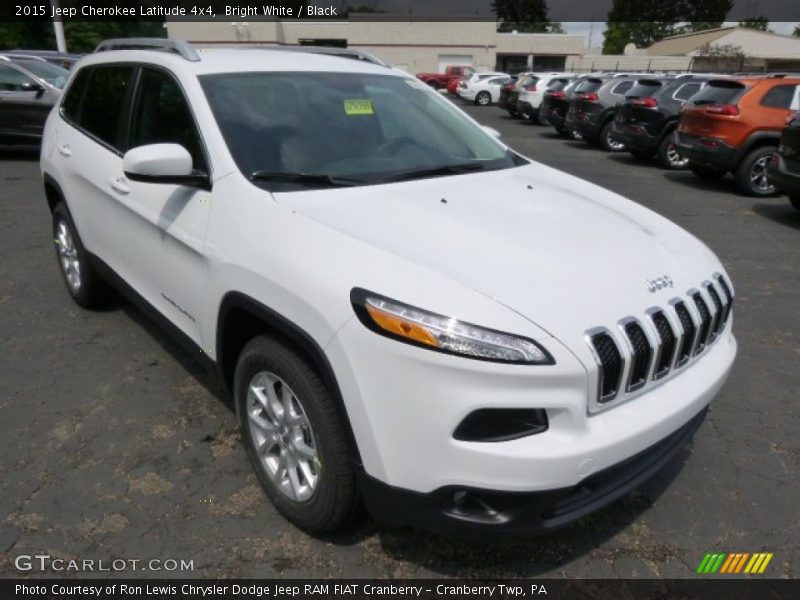 Bright White / Black 2015 Jeep Cherokee Latitude 4x4