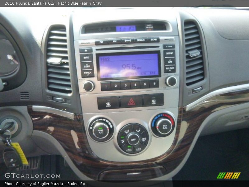 Pacific Blue Pearl / Gray 2010 Hyundai Santa Fe GLS