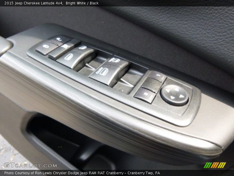 Bright White / Black 2015 Jeep Cherokee Latitude 4x4