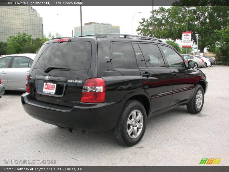 Black / Ivory Beige 2006 Toyota Highlander I4