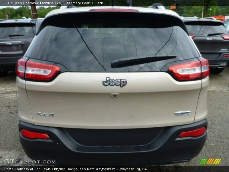 Cashmere Pearl / Black 2015 Jeep Cherokee Latitude 4x4
