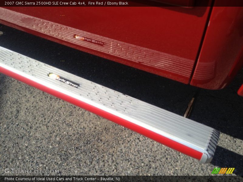 Fire Red / Ebony Black 2007 GMC Sierra 2500HD SLE Crew Cab 4x4