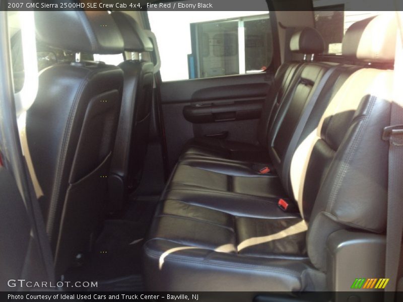 Fire Red / Ebony Black 2007 GMC Sierra 2500HD SLE Crew Cab 4x4