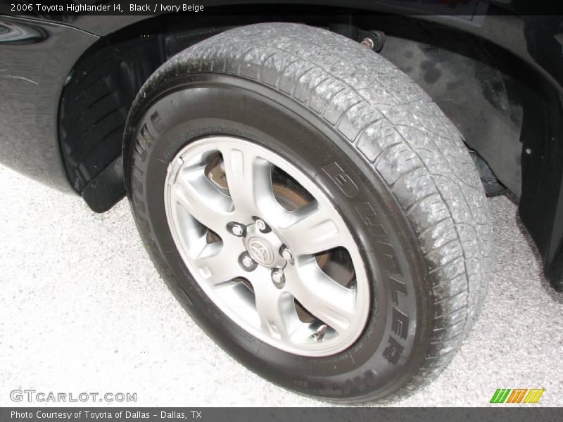 Black / Ivory Beige 2006 Toyota Highlander I4