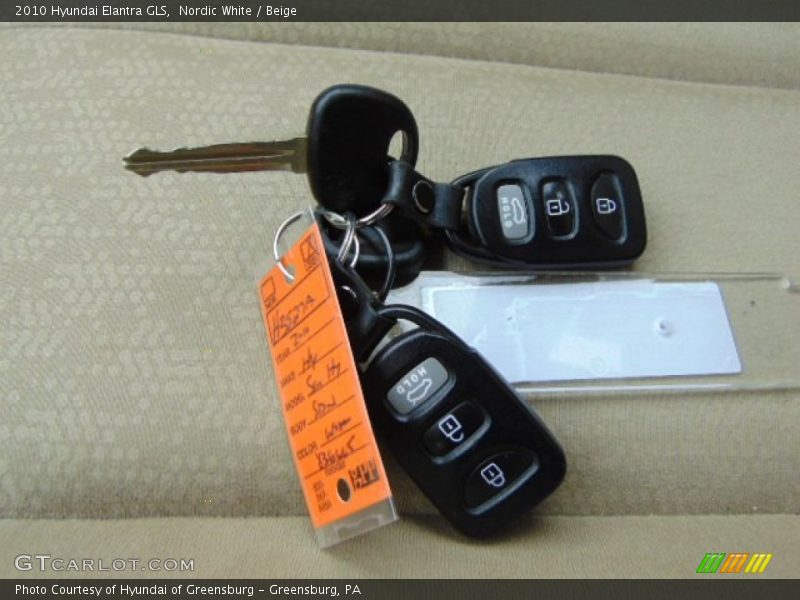 Nordic White / Beige 2010 Hyundai Elantra GLS