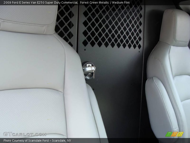Forest Green Metallic / Medium Flint 2009 Ford E Series Van E250 Super Duty Commercial
