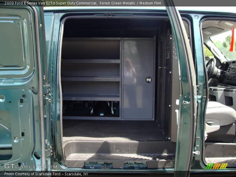 Forest Green Metallic / Medium Flint 2009 Ford E Series Van E250 Super Duty Commercial