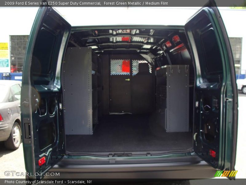 Forest Green Metallic / Medium Flint 2009 Ford E Series Van E250 Super Duty Commercial