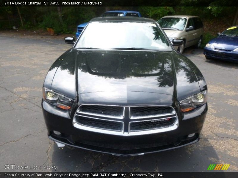 Pitch Black / Black/Red 2014 Dodge Charger R/T AWD