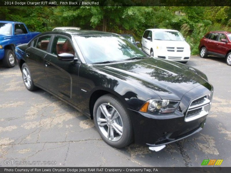 Pitch Black / Black/Red 2014 Dodge Charger R/T AWD