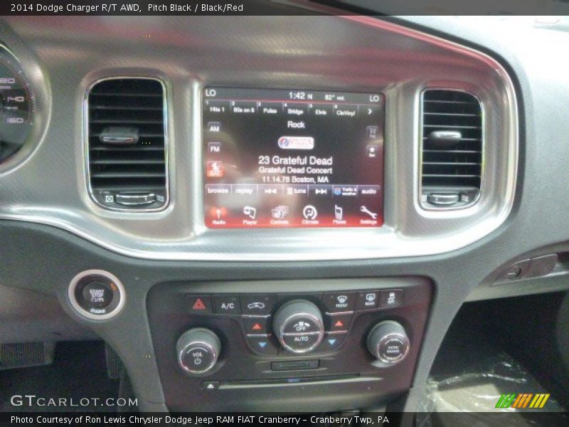 Pitch Black / Black/Red 2014 Dodge Charger R/T AWD