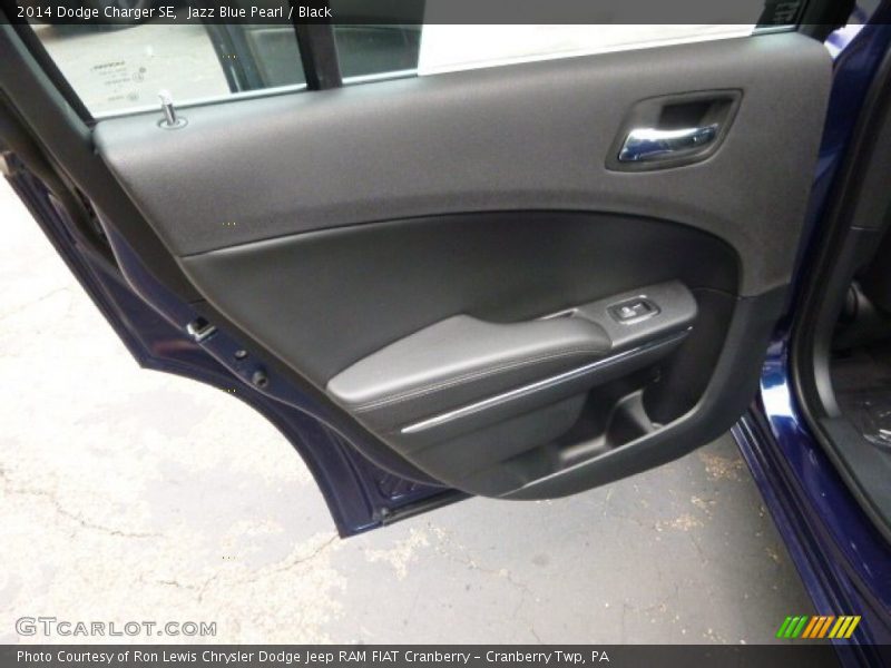 Jazz Blue Pearl / Black 2014 Dodge Charger SE