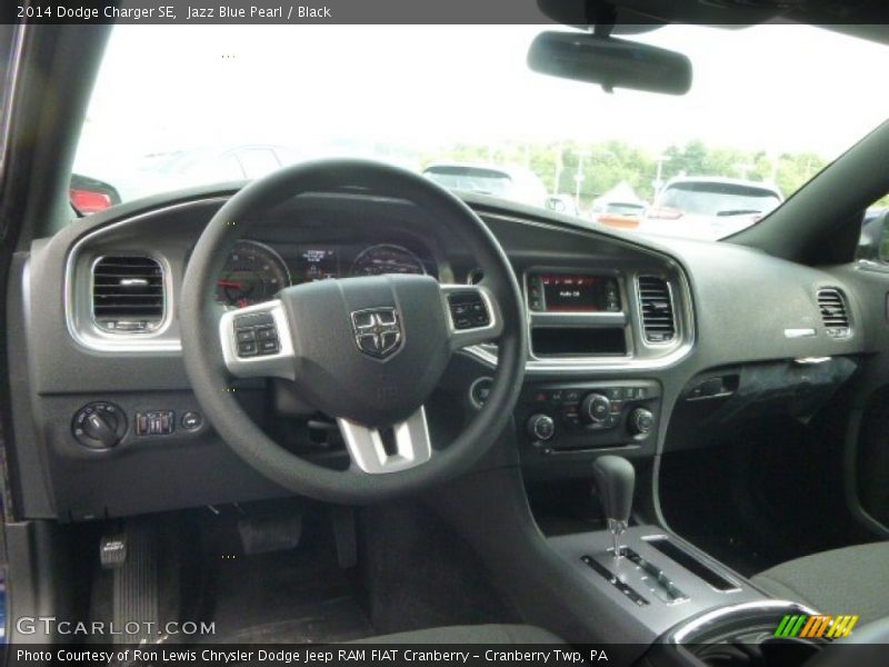 Jazz Blue Pearl / Black 2014 Dodge Charger SE