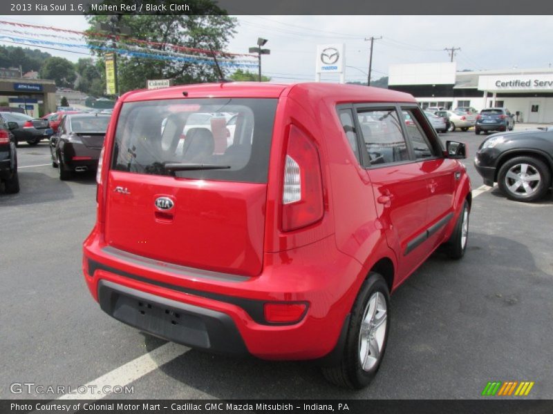 Molten Red / Black Cloth 2013 Kia Soul 1.6