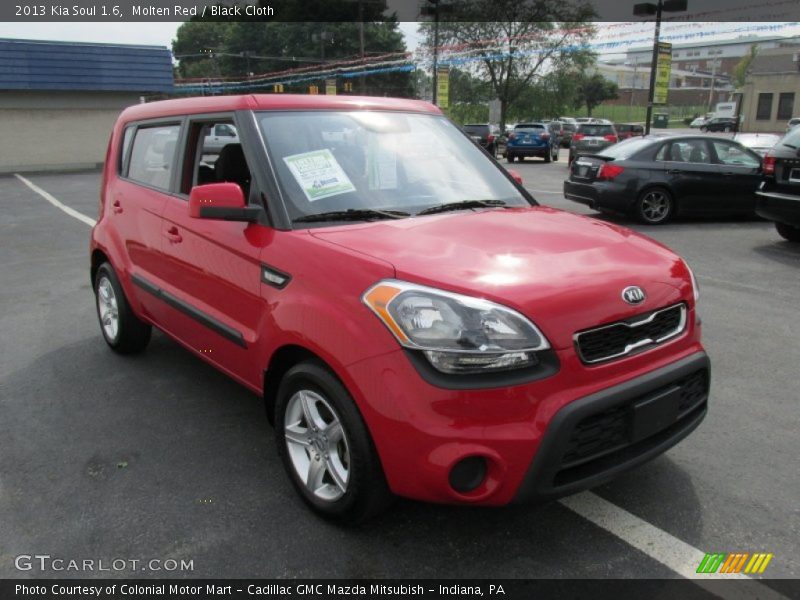 Molten Red / Black Cloth 2013 Kia Soul 1.6