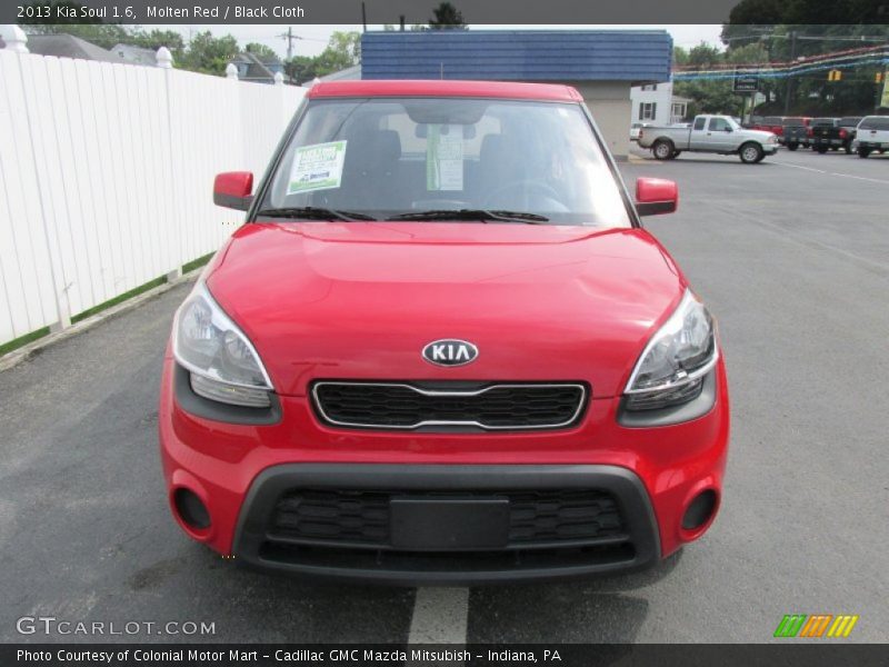 Molten Red / Black Cloth 2013 Kia Soul 1.6