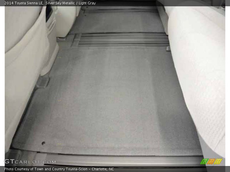 Silver Sky Metallic / Light Gray 2014 Toyota Sienna LE