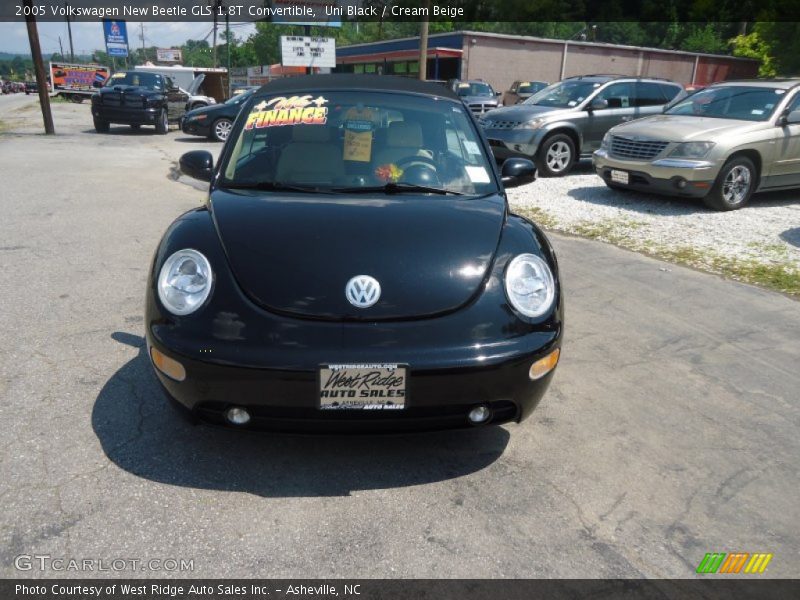 Uni Black / Cream Beige 2005 Volkswagen New Beetle GLS 1.8T Convertible