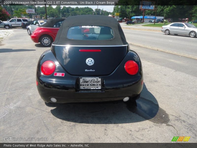 Uni Black / Cream Beige 2005 Volkswagen New Beetle GLS 1.8T Convertible