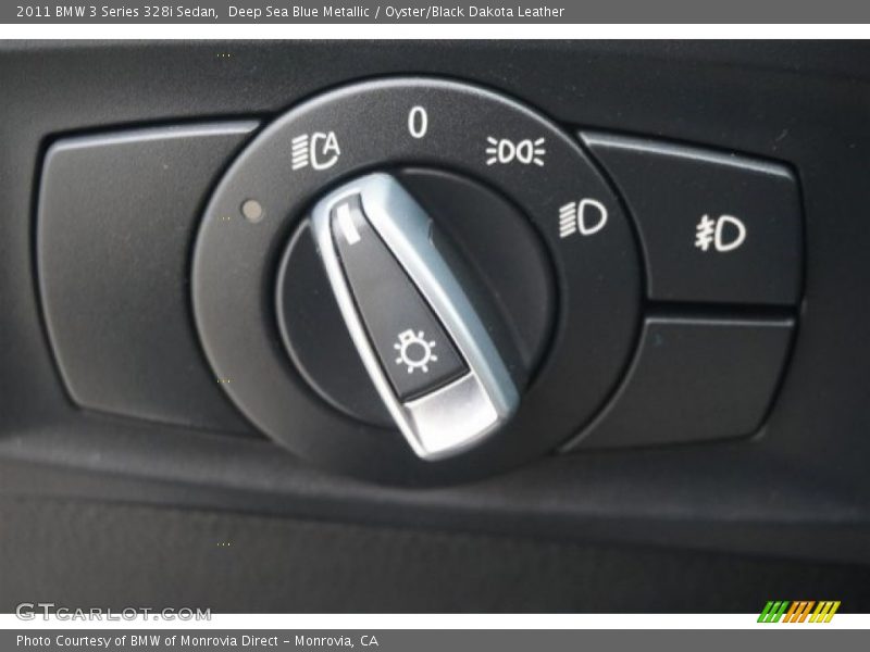 Deep Sea Blue Metallic / Oyster/Black Dakota Leather 2011 BMW 3 Series 328i Sedan