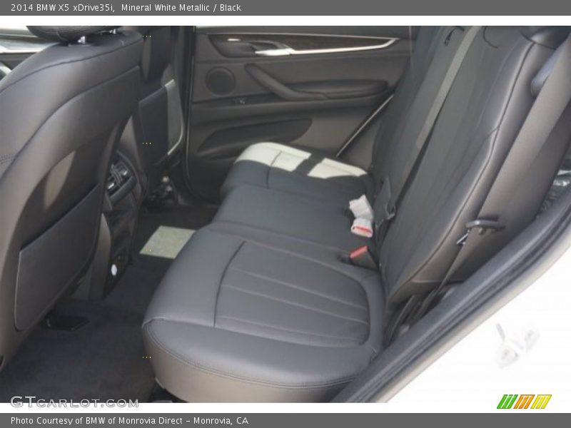 Mineral White Metallic / Black 2014 BMW X5 xDrive35i