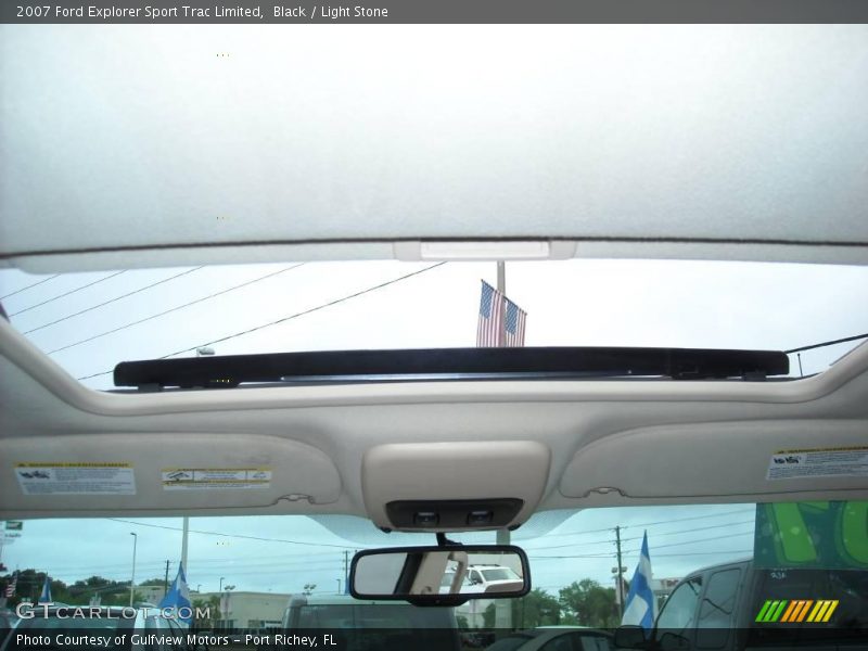 Black / Light Stone 2007 Ford Explorer Sport Trac Limited