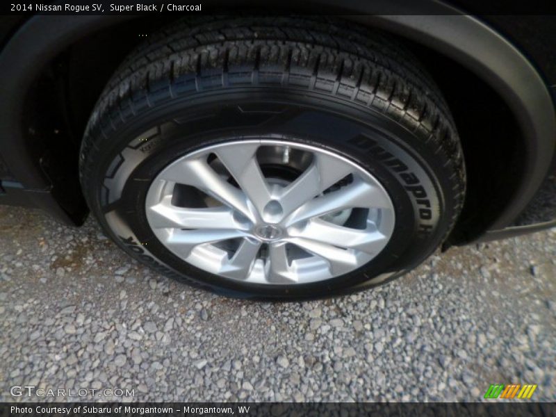 Super Black / Charcoal 2014 Nissan Rogue SV
