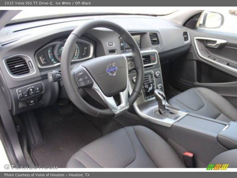 Ice White / Off-Black 2015 Volvo S60 T5 Drive-E