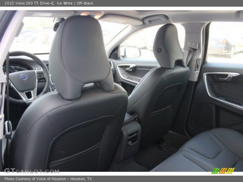 Ice White / Off-Black 2015 Volvo S60 T5 Drive-E